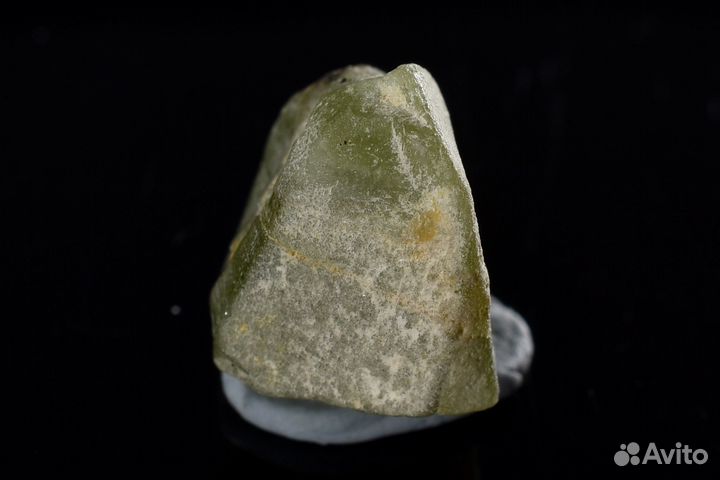 Кристалл. Перидот (хризолит). Лот №951