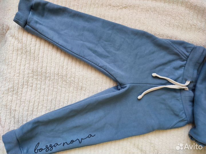 Продам костюм спортивный