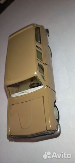 Редкая Волга газ 2402 1:43 Дисконт таких мало