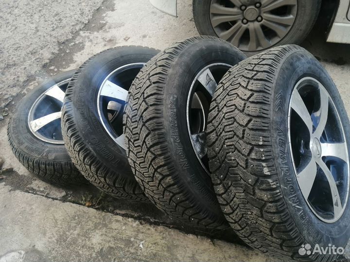 Колеса с дисками r15