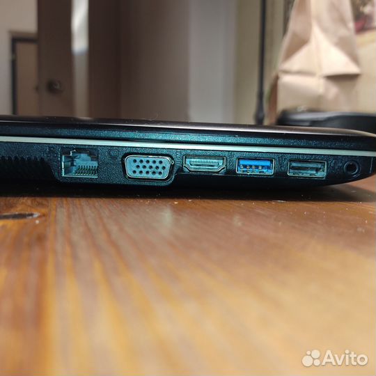 Ноутбук asus