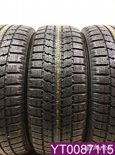 Toyo Observe GSi-5 205/60 R16 96K