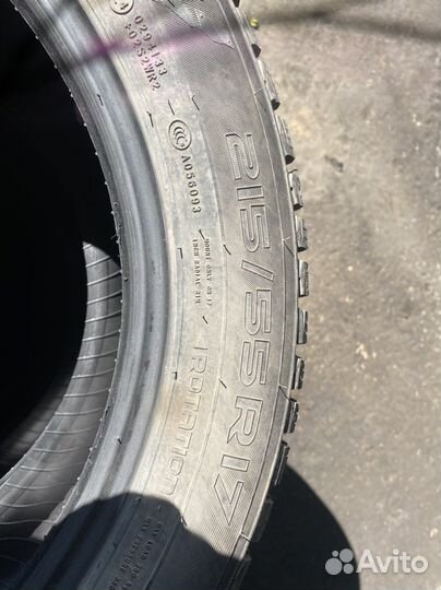 Nokian Tyres Hakkapeliitta 9 215/55 R17