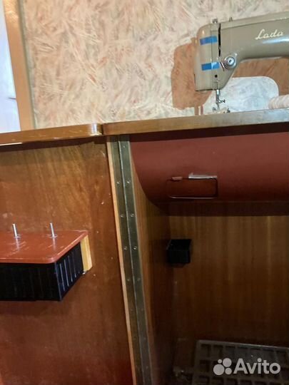 Швейная машина лаda