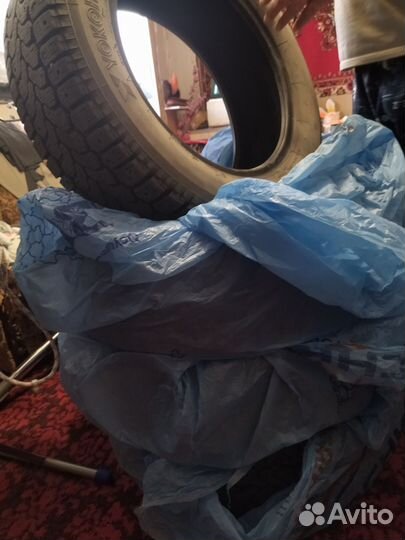 Yokohama Ice Guard F700Z 205/60 R16