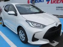 Toyota Yaris 1.0 CVT, 2021, 22 562 км, с пробегом, цена 1 050 000 руб.