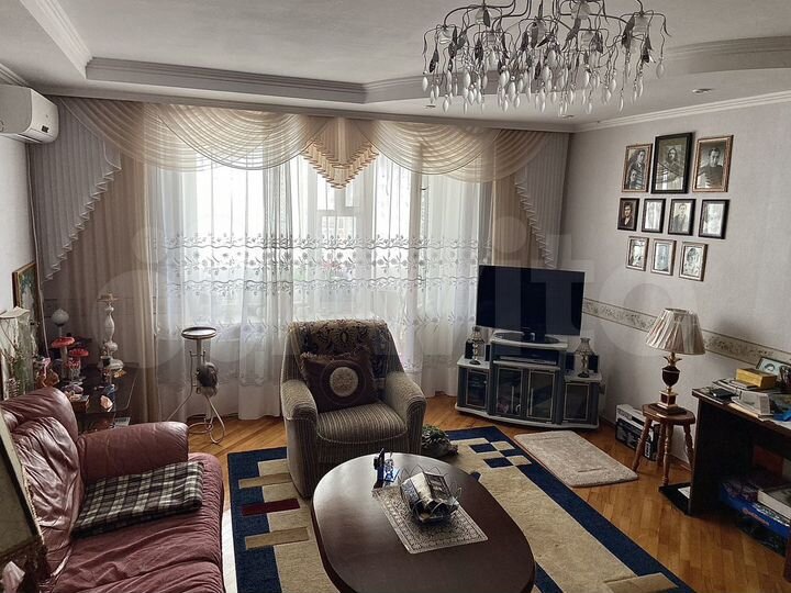 3-к. квартира, 88,4 м², 1/5 эт.