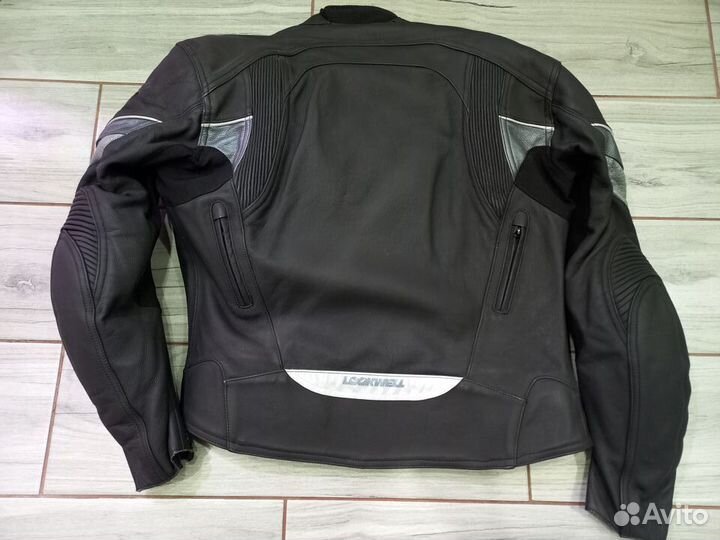 Мотокуртка кожаная мужская 52 L