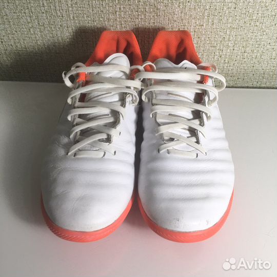 Сороконожки nike tiempo