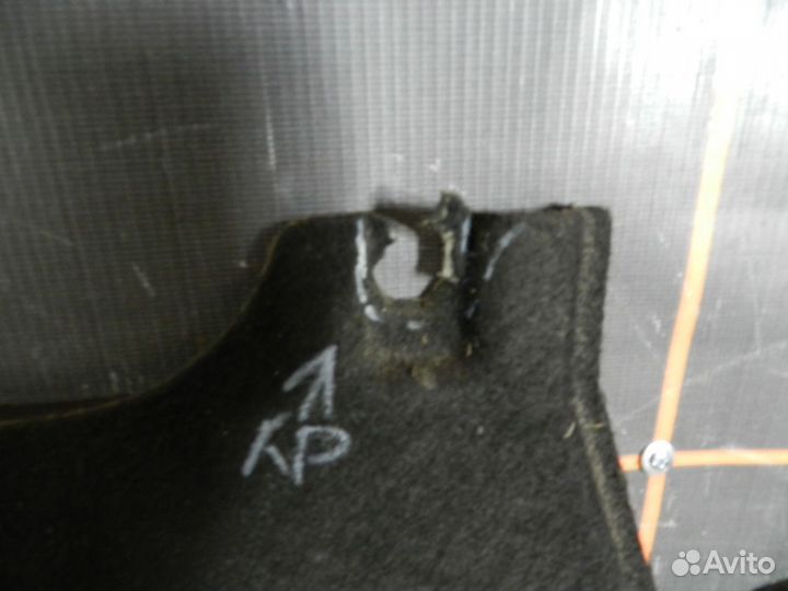 Пыльник двигателя - Audi A4 B8 (2011-15гг)