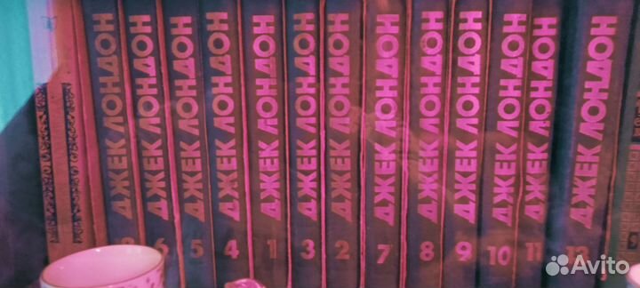 Продам книги