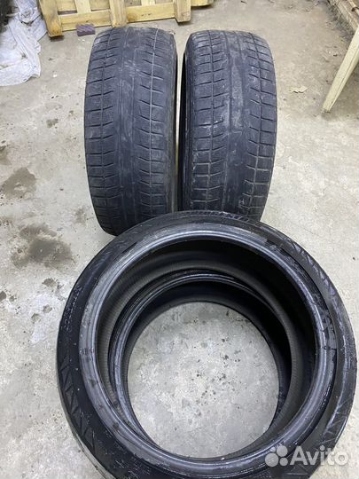 Bridgestone Blizzak Revo2 225/45 R18