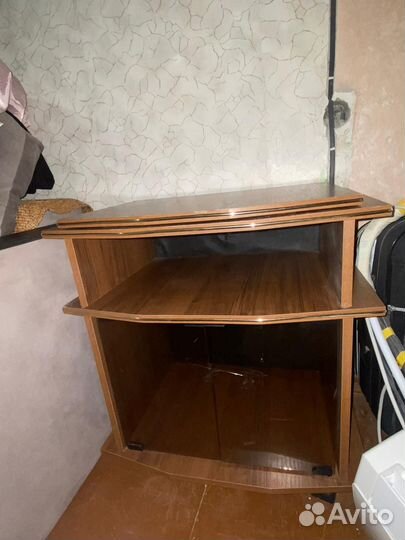 Тумбочка под телевизор
