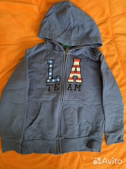 Костюм беннитон, 110р.(кофта на замке и штаны)