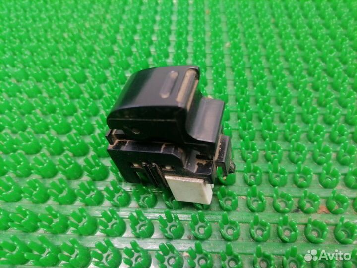 Кнопка стеклоподъемника Byd F3 XC 4G15S 2008