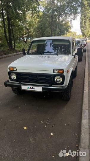 LADA 4x4 (Нива) 1.7 МТ, 2010, 101 000 км