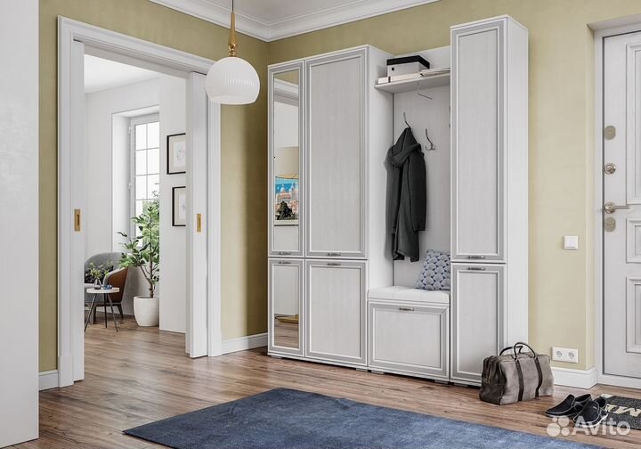 Вешалка с крючками