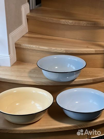 Эмалированный таз