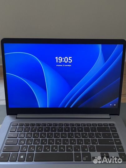 Ноутбук Asus VivoBook S