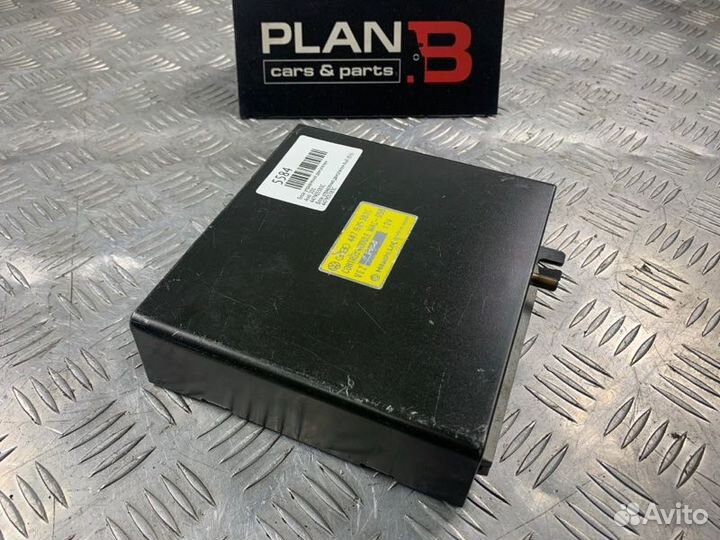 Блок управления двигателем Audi 200