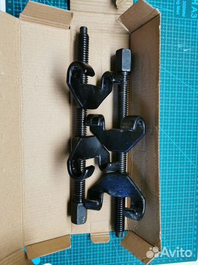 Стяжки амортизационных пружин