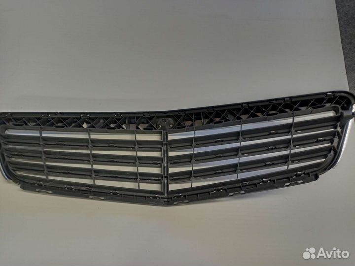 Решетка радиатора mercedes w204
