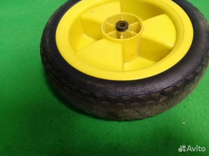 Колесо для 3х колесного велосипеда