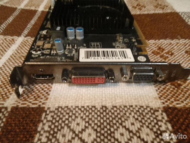 Видеокарта XFX 5570 1Gb Ddr2