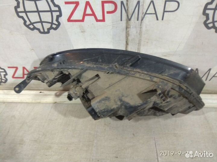 Фара правая Ford Ecosport B515 2014-2018