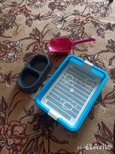 Лоток и принадлежности