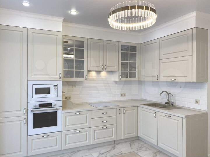 3-к. квартира, 95 м², 11/14 эт.