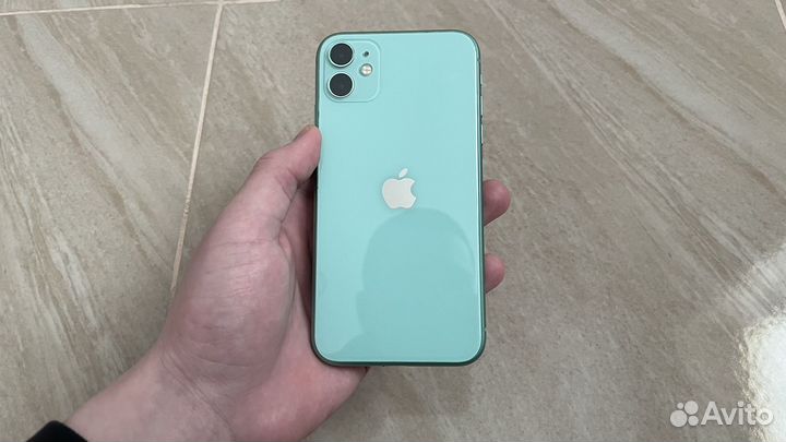 iPhone 11, 64 ГБ