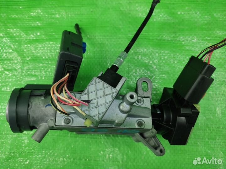 Замок зажигания в сборе Dodge Caliber 2006-2011