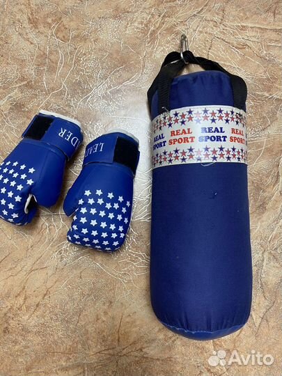 Для бокса : груша 1 кг детская + детские перчатки