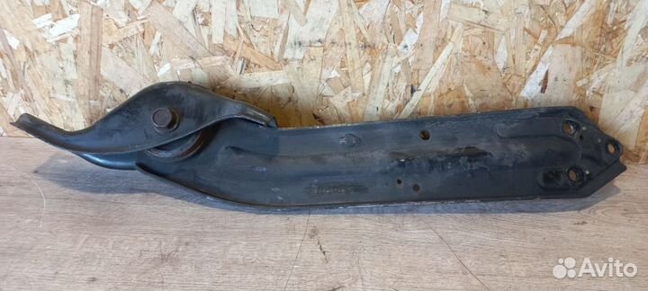 Рычаг задний продольный правый Opel Antara