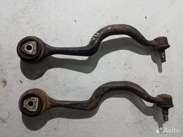 Верхние рычаги передней подвески BMW 5 E34