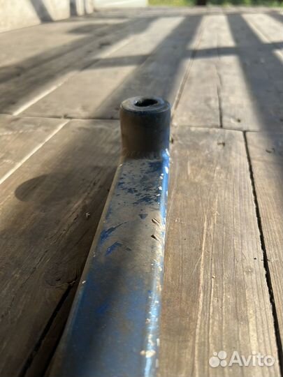 Распорка кузова нижняя Subaru Forester sf5