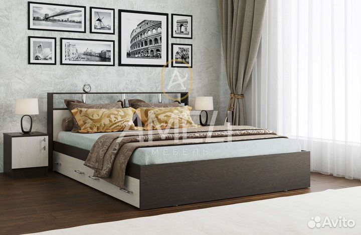 Кровать двуспальная с ящиками