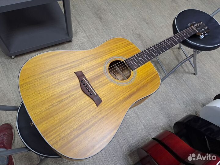 Гитара акустическая дредноут дерево Акация