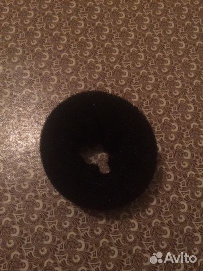 Заколка д/ волос «бублик»