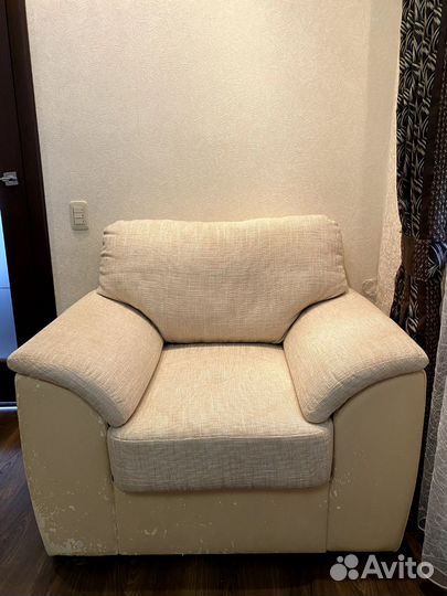 Диван и кресло