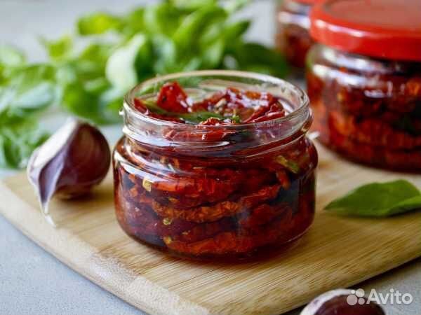 Вяленые помидоры, сливы, лечо