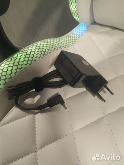 Блок питания для ноутбука Asus 19V 2.37A 4.0x1.35