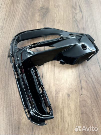 Накладка бампера бмв G05 51118746240