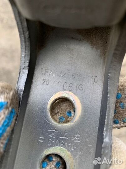 Петля двери передней левая Lifan Smily LF479Q3-B