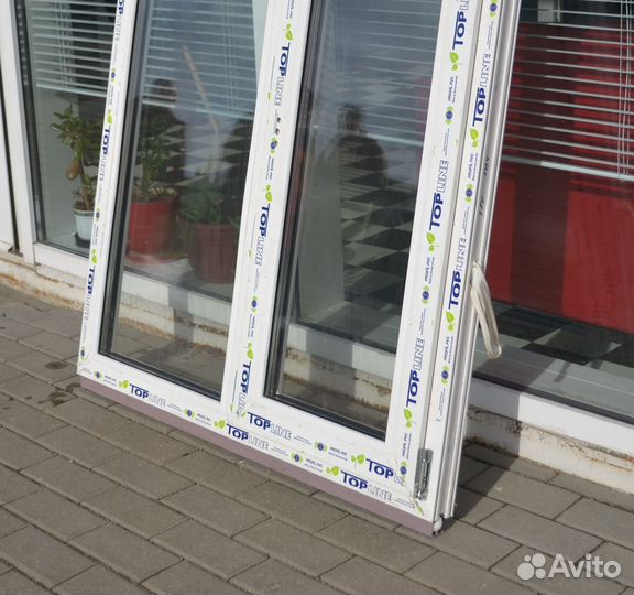 Пластиковые окна 120х120