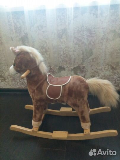 Музыкальная лошадка