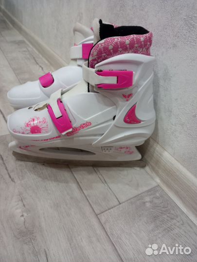 Продам коньки для девочки
