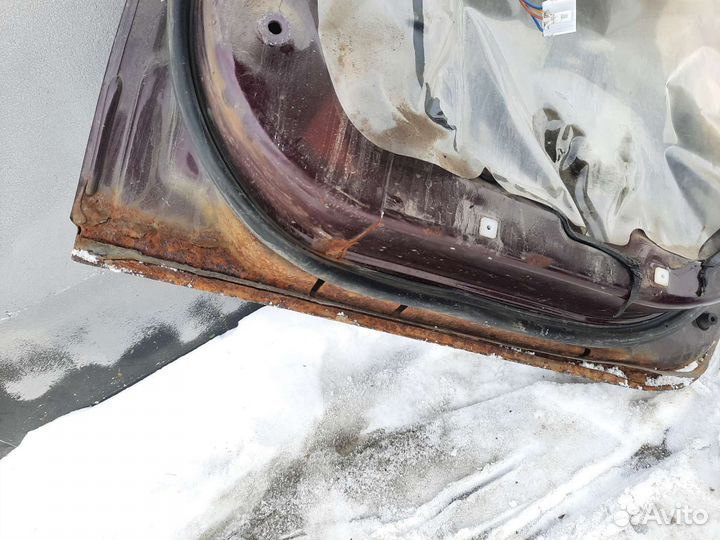 Задняя правая дверь Geely Emgrand EC7 хэтчбек