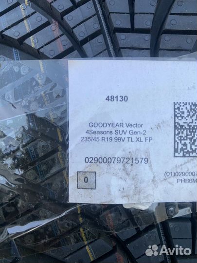 Goodyear Vector 4Seasons Gen-2 SUV 235/45 R19 99V